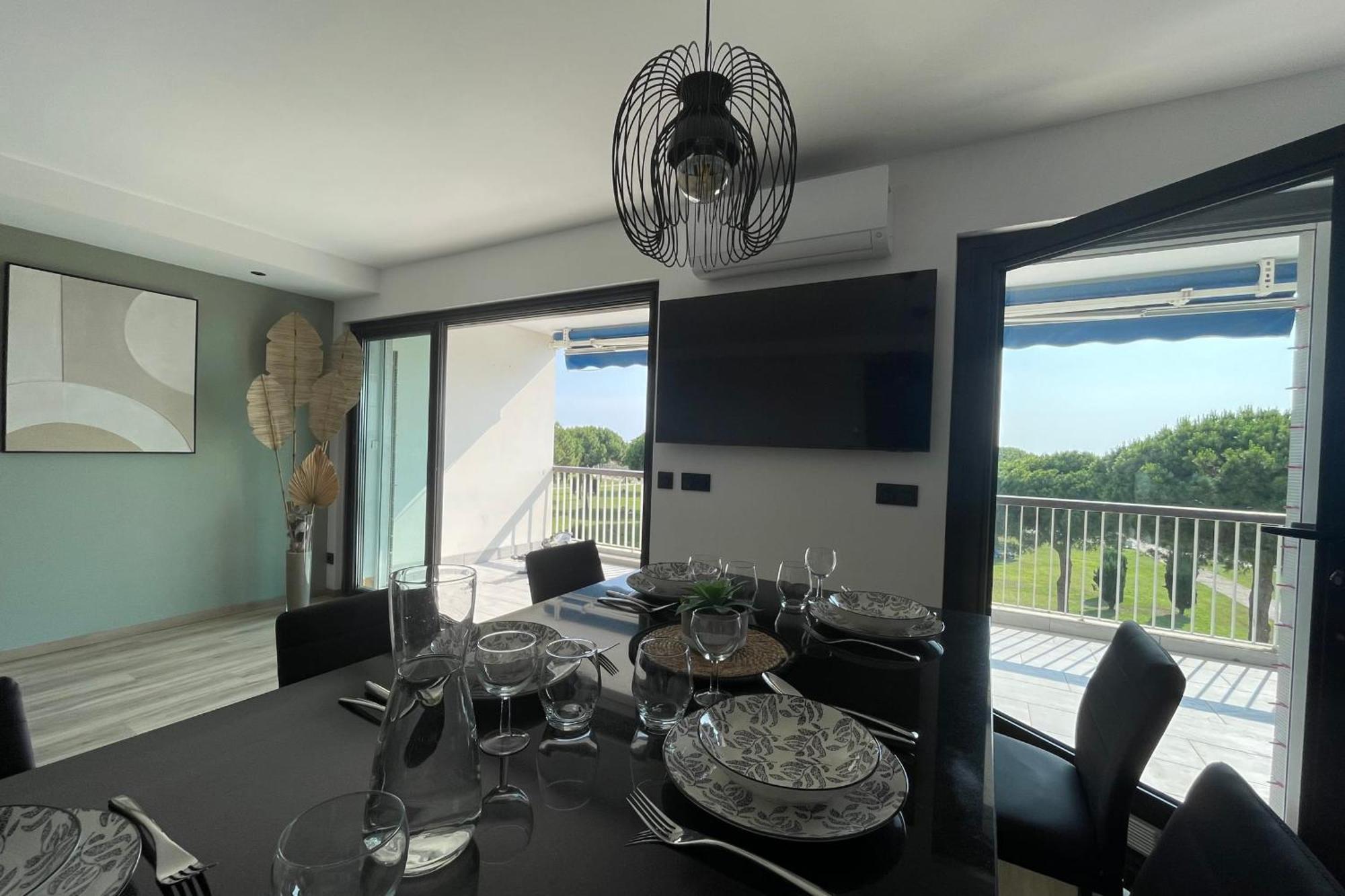 Le Mistral Appartement Standing Avec Vue Mer Exceptionnelle En 1Ere Ligne Le Grau-du-Roi Extérieur photo