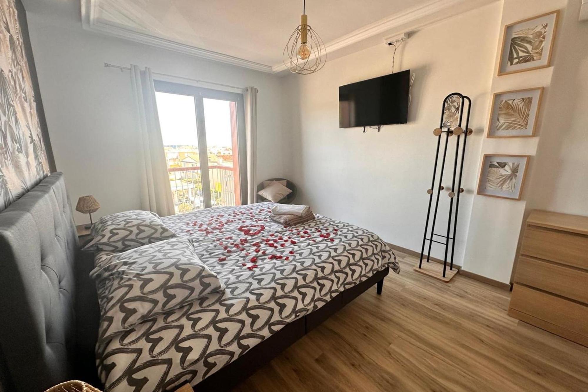 Le Mistral Appartement Standing Avec Vue Mer Exceptionnelle En 1Ere Ligne Le Grau-du-Roi Extérieur photo